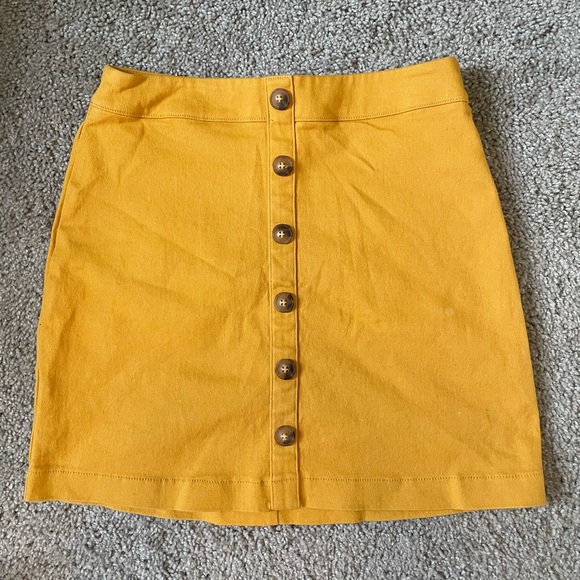 Forever 21 💛 skirt - Picture 4 of 4